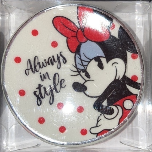 Disney Minnie Mouse Clear Crystal Sterling Silver Earrings & Trinket Dish - Picture 5 of 5